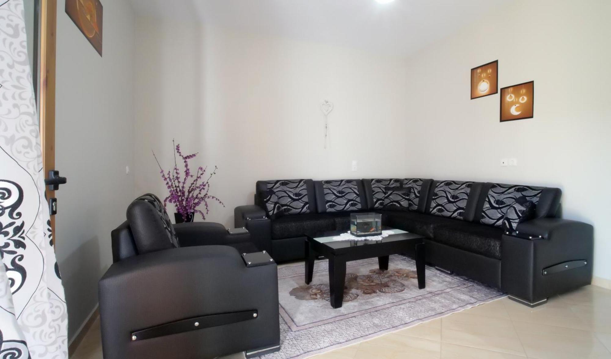 Vila Dean Berat Bagian luar foto